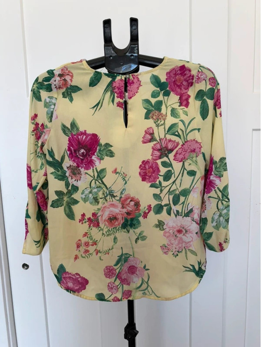 OLM Blouse - Picture 2 of 3